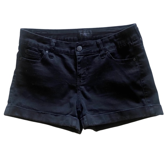 Celebrity Pink Pants - Celebrity Pink Black Shorts size 3/26
